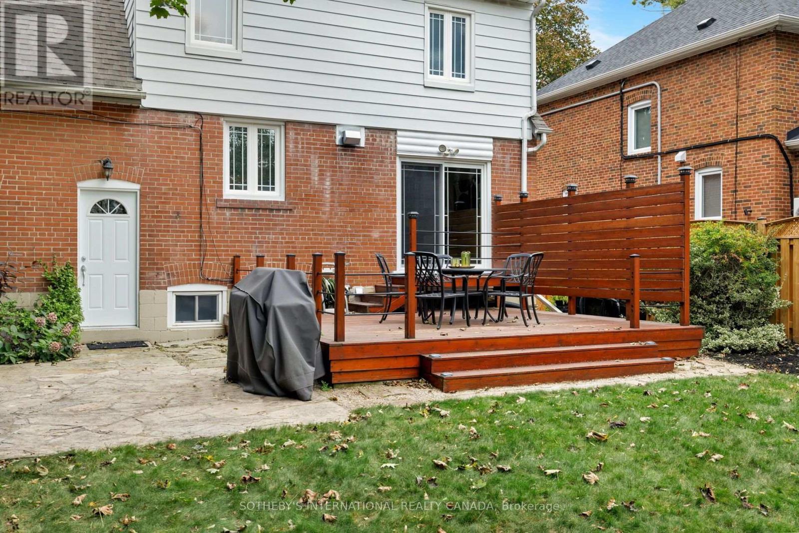145 Brentwood Road N, Toronto, Ontario  M8X 2C8 - Photo 41 - W13844704