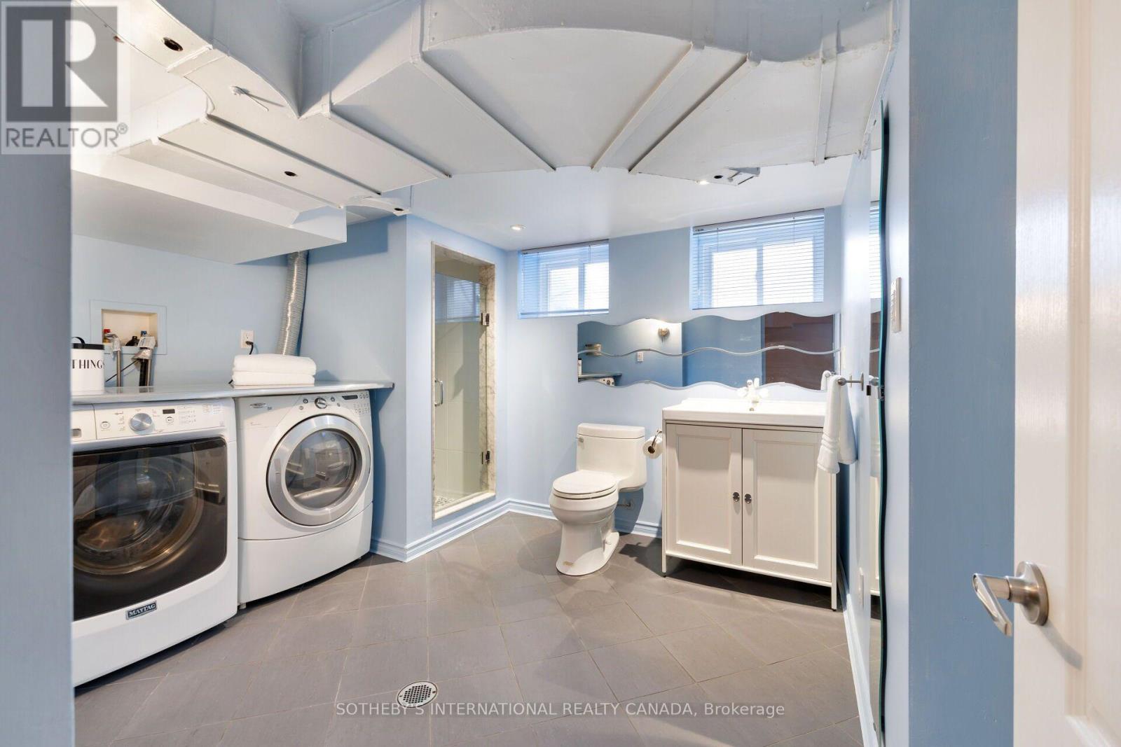 145 Brentwood Road N, Toronto, Ontario  M8X 2C8 - Photo 30 - W13844704