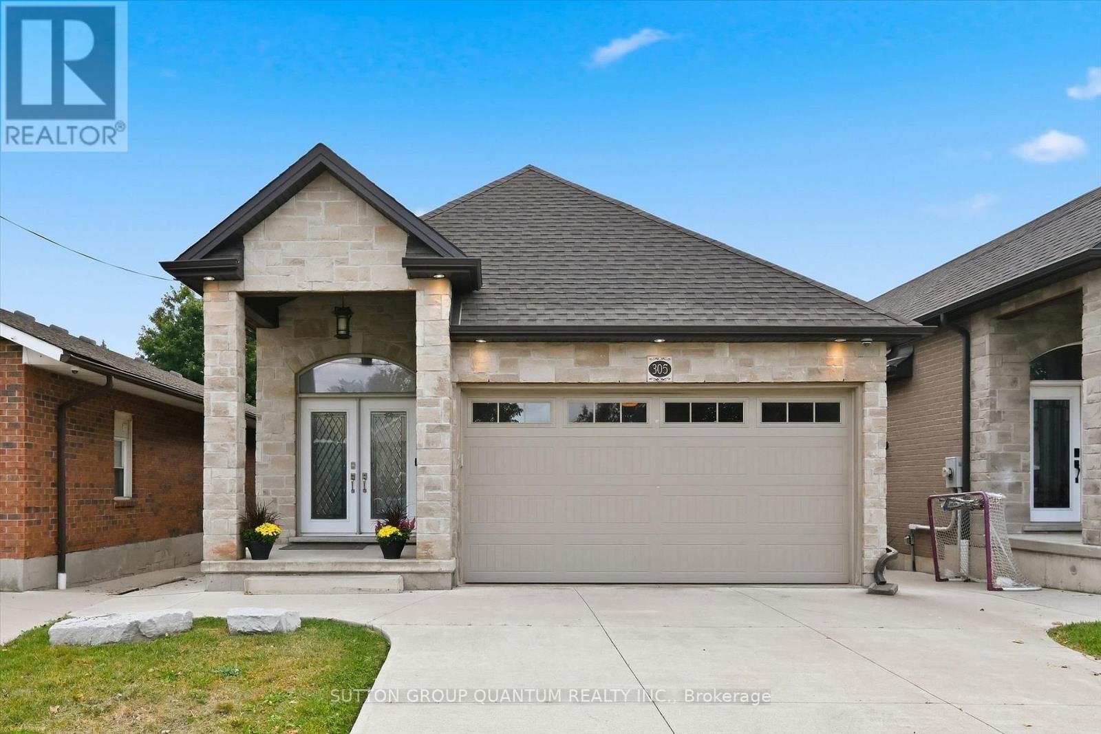 305 CALEDON AVENUE, hamilton (yeoville), Ontario