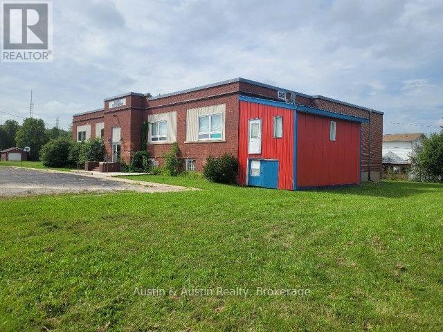 110 Clark Street, Atikokan, Ontario  P0T 1C0 - Photo 3 - X13268524