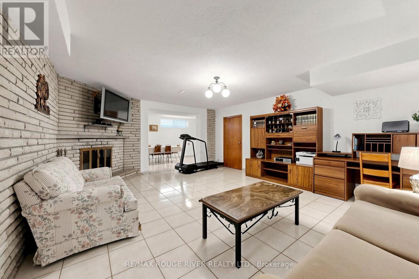 48 Chillery Avenue, Toronto, Ontario  M1K 4S9 - Photo 37 - E13847778
