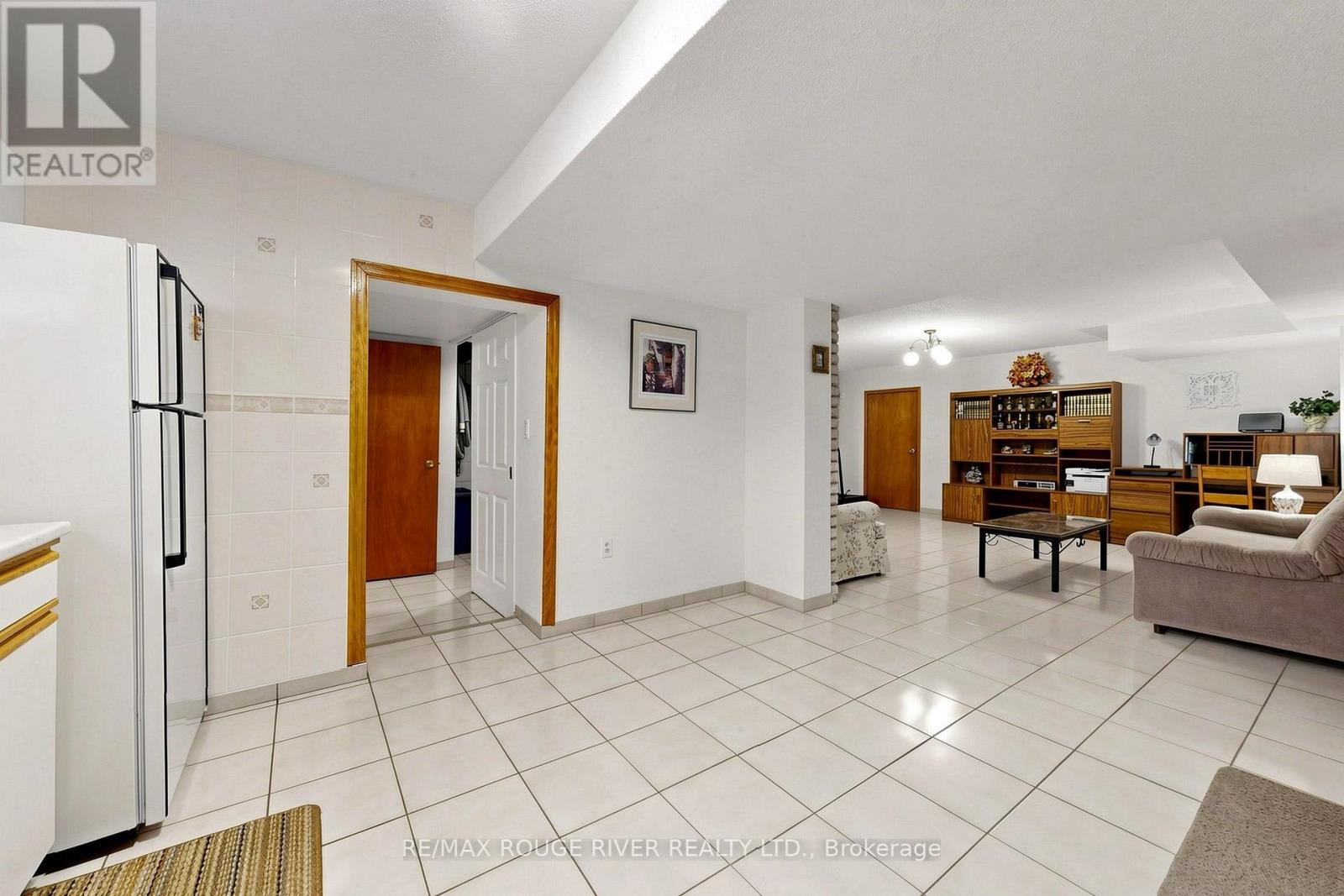 48 Chillery Avenue, Toronto, Ontario  M1K 4S9 - Photo 43 - E13847778