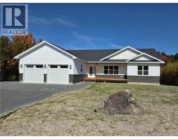 14 Hemlock Street, Penniac, New Brunswick