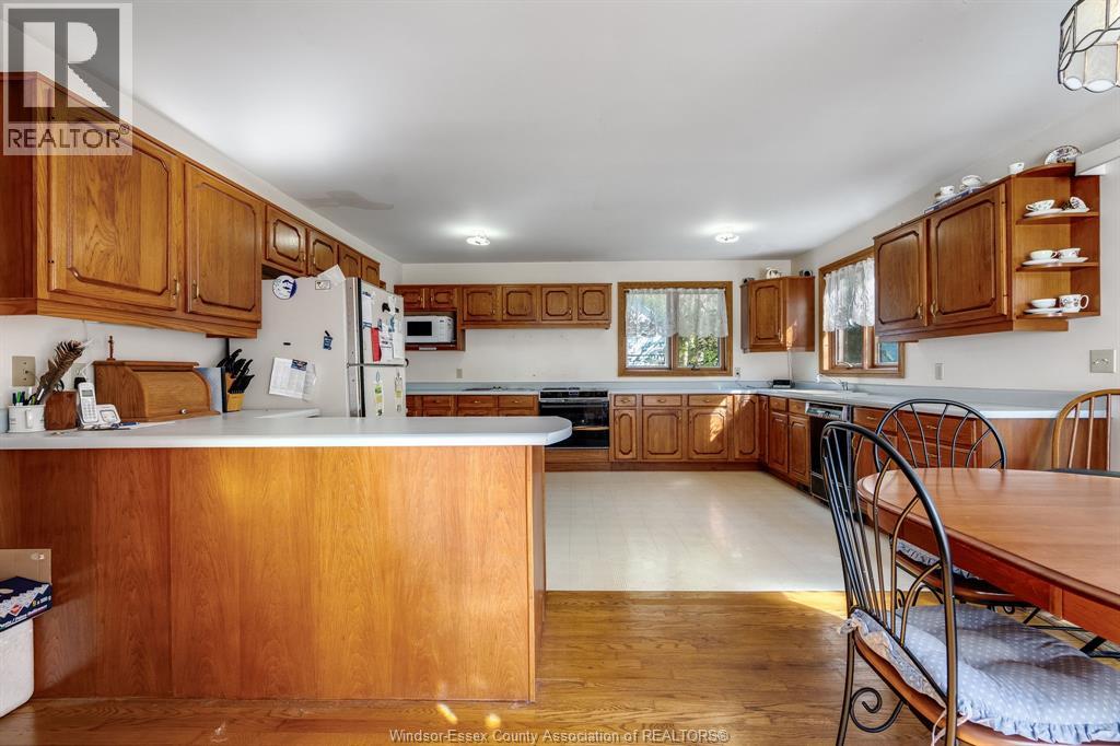 936 Twin Gables Drive, Harrow, Ontario  N0R 1G0 - Photo 12 - 26023939