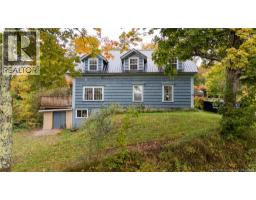31 Old Great Road, Hopewell Cape, New Brunswick
