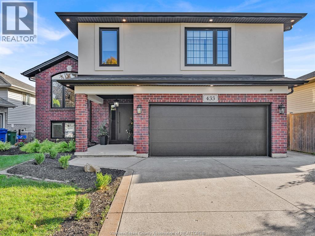 433 MCLELLAN, Amherstburg, Ontario