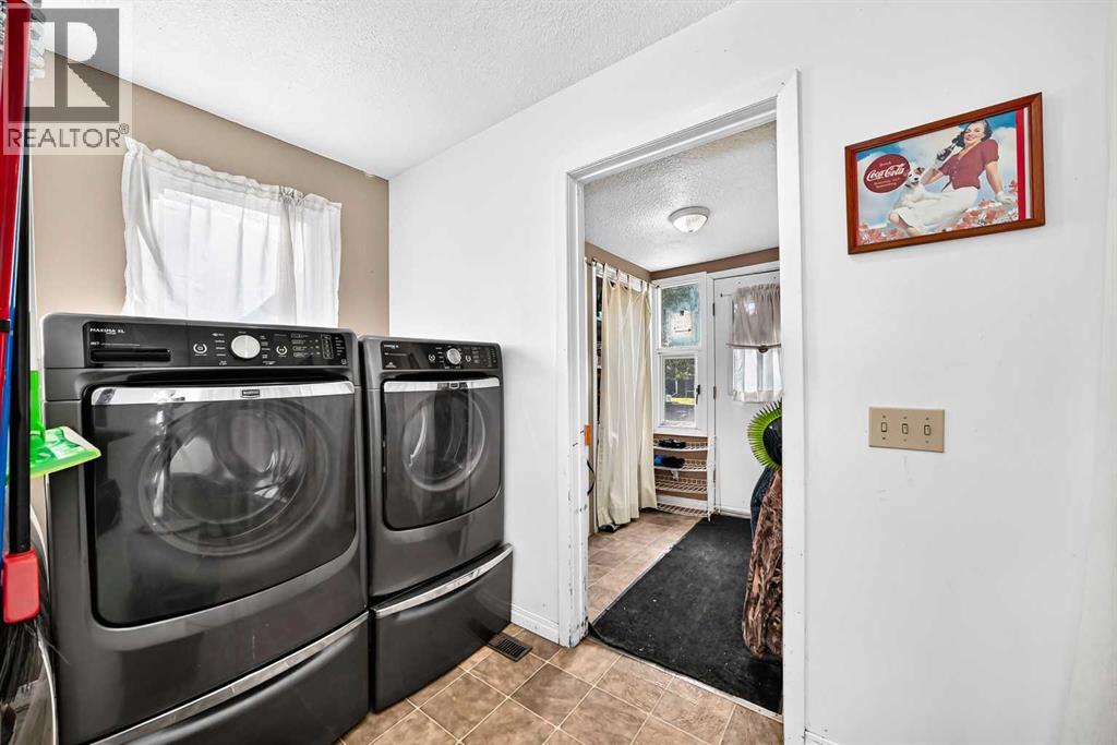 102 4 Avenue SE, High River, Alberta  T1V 1G3 - Photo 23 - A2348611