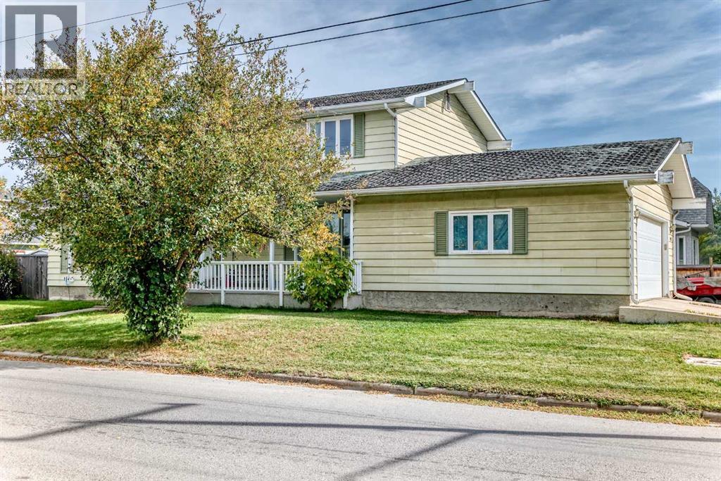 102 4 Avenue SE, High River, Alberta  T1V 1G3 - Photo 2 - A2348611