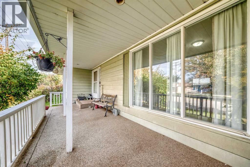 102 4 Avenue SE, High River, Alberta  T1V 1G3 - Photo 45 - A2348611