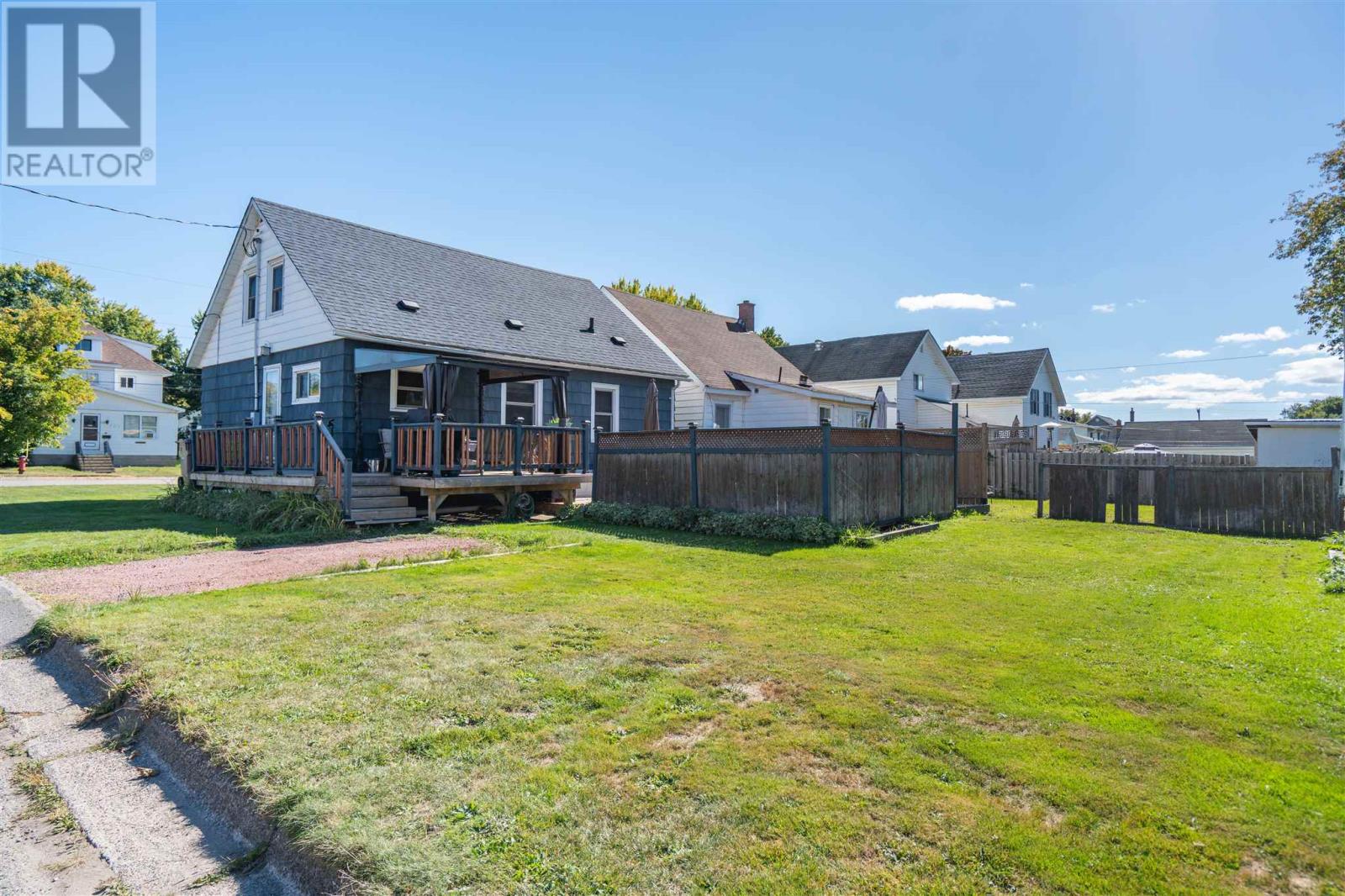 507 Charles St, Sault Ste. Marie, Ontario P6C 3L5 - Photo 3 - SM262698