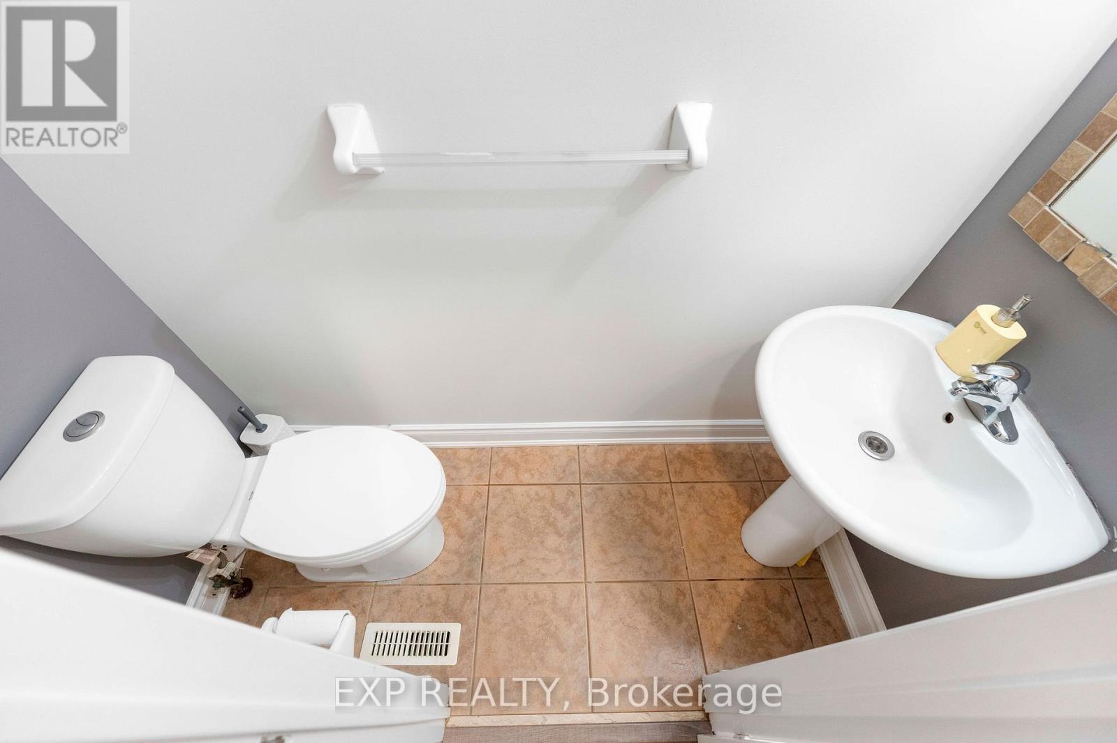 7 Overture Lane, Brampton, Ontario  L6S 6H9 - Photo 21 - W13838836