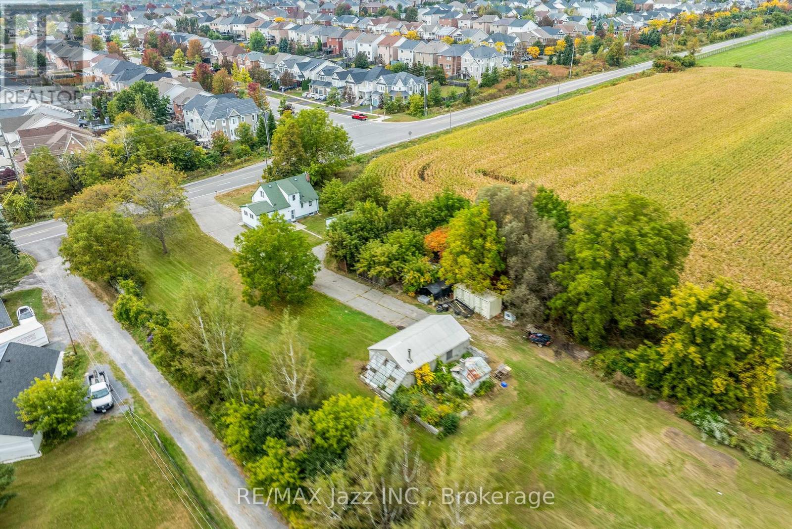 1585 Townline Road N, Clarington, Ontario  L1H 8L7 - Photo 5 - E13848894