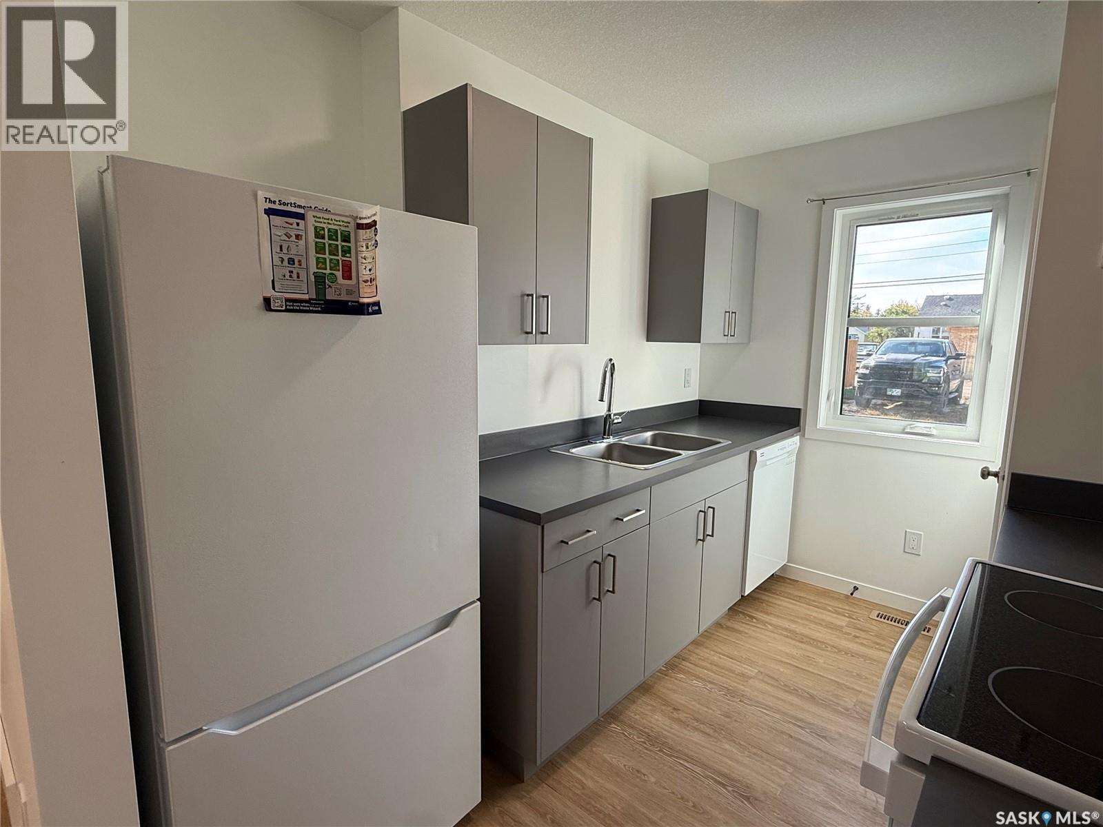 764 Athol Street, Regina, Saskatchewan  S4T 3B3 - Photo 9 - SK050083