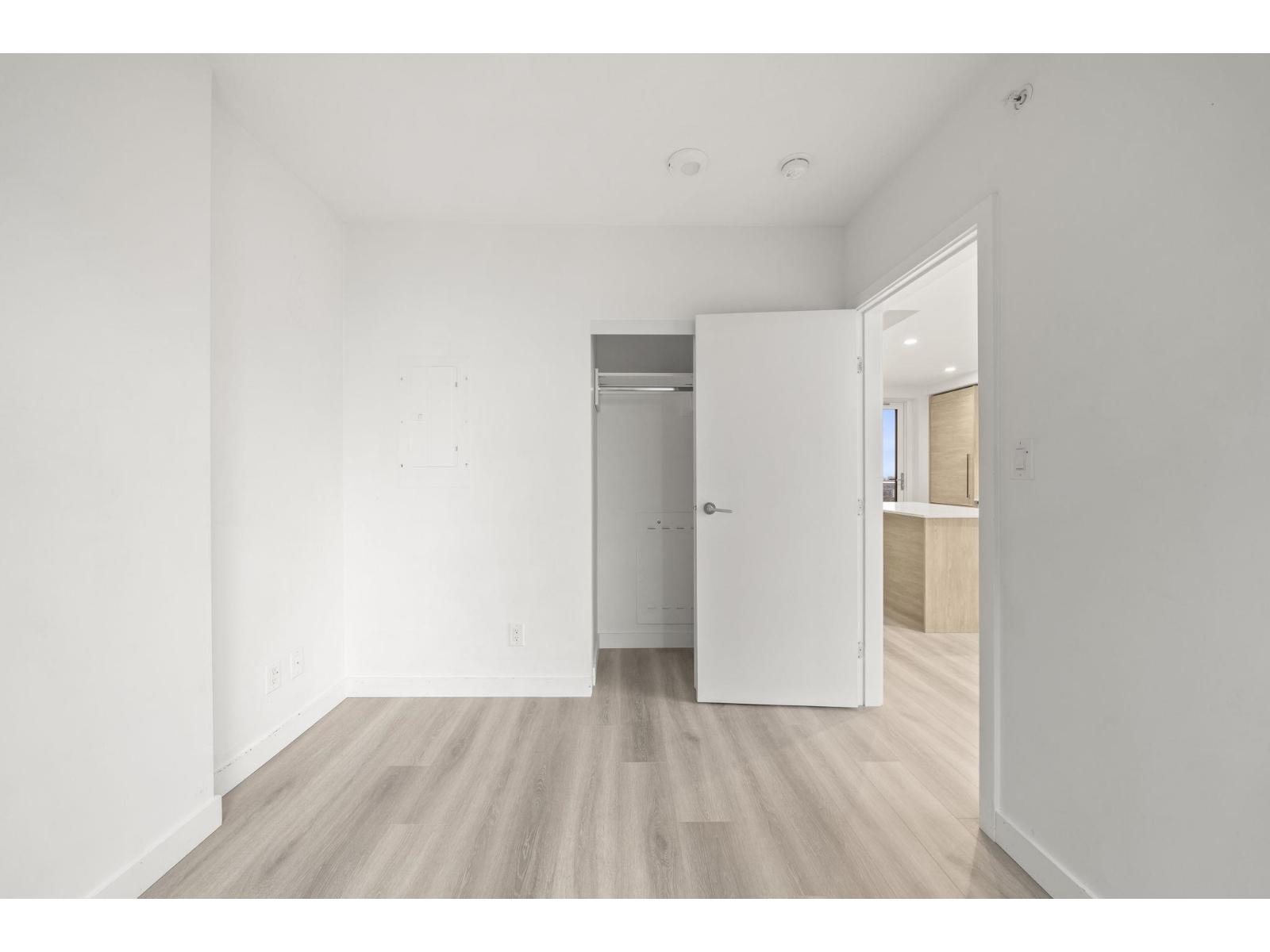 1204 13615 Fraser Highway, Surrey, British Columbia  V3T 0P7 - Photo 19 - R3170015
