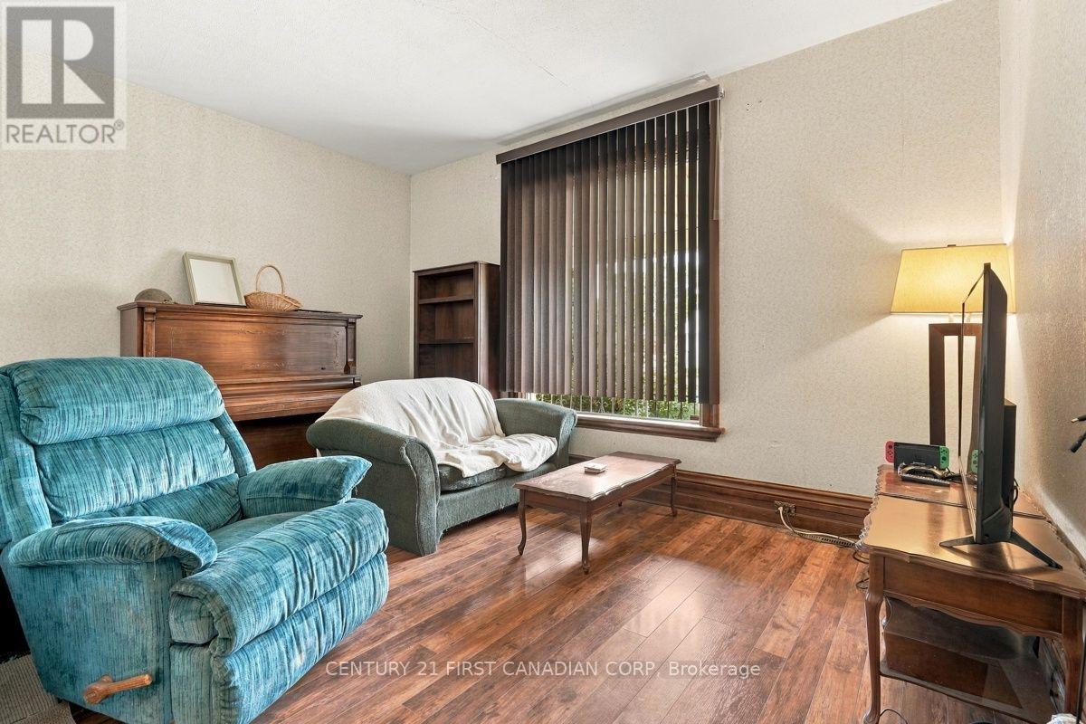 367 Hamilton Road, London East, Ontario  N5Z 1R6 - Photo 13 - X13848952