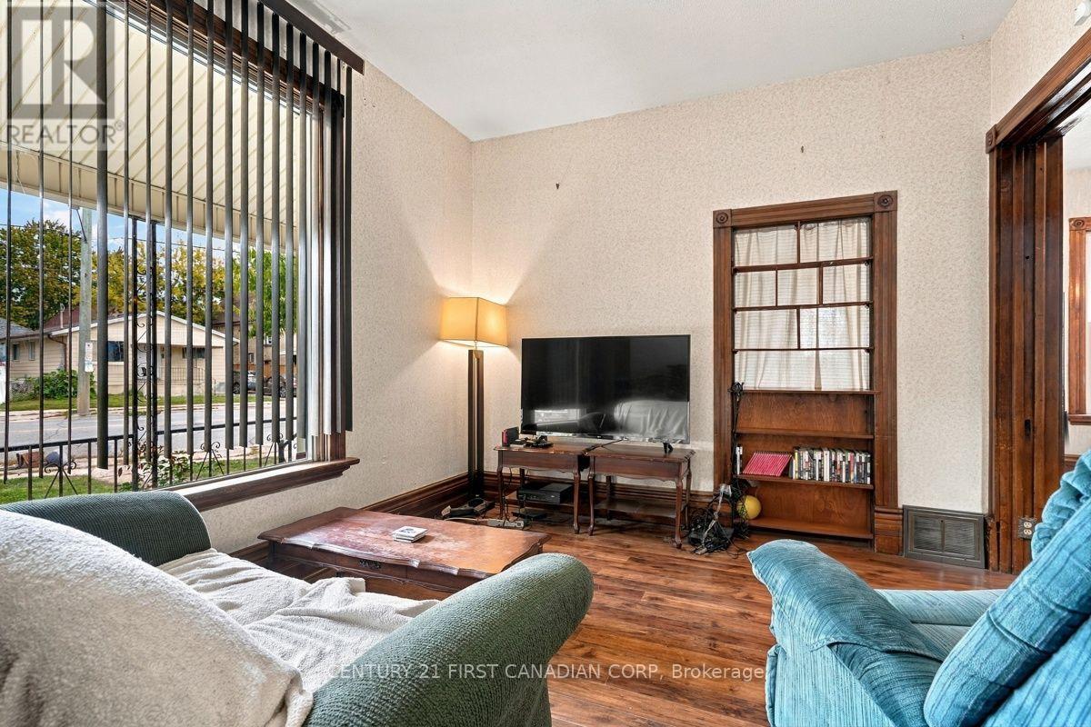 367 Hamilton Road, London East, Ontario  N5Z 1R6 - Photo 15 - X13848952