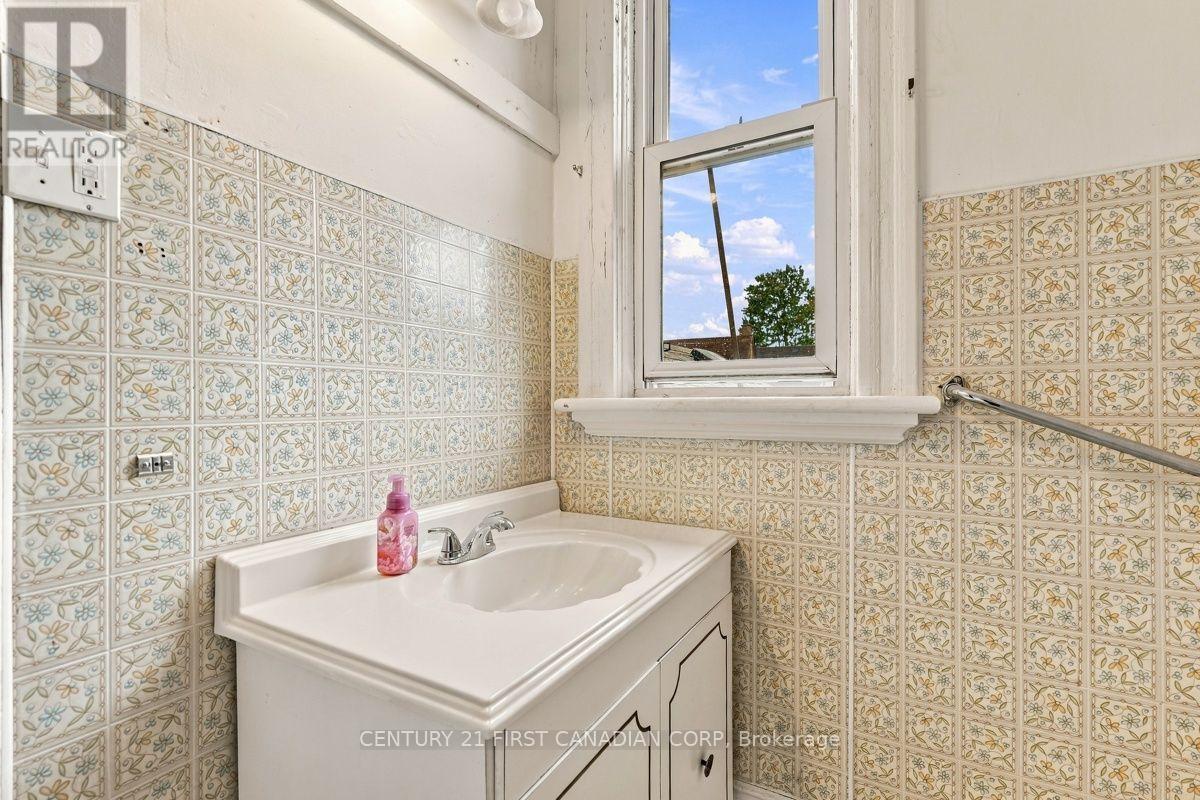 367 Hamilton Road, London East, Ontario  N5Z 1R6 - Photo 28 - X13848952