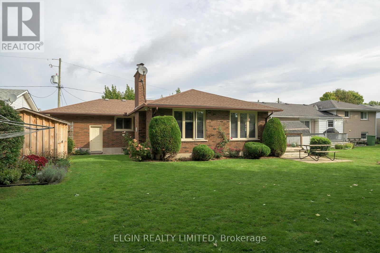 181 Locust Street, St. Thomas, Ontario  N5R 2C8 - Photo 7 - X13849022