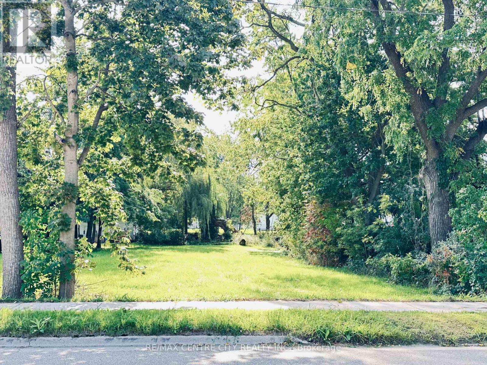 191 Appin Road, Southwest Middlesex, Ontario  N0L 1M0 - Photo 2 - X13849192