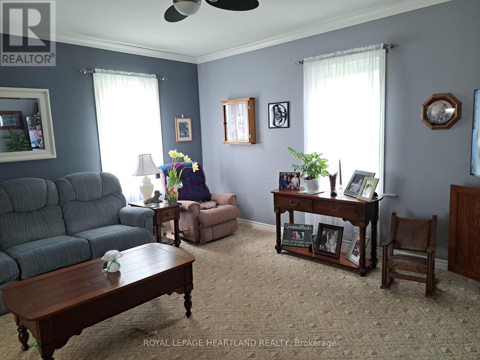 39132 Mount Carmel Drive, South Huron, Ontario  N0M 1M0 - Photo 7 - X13849256