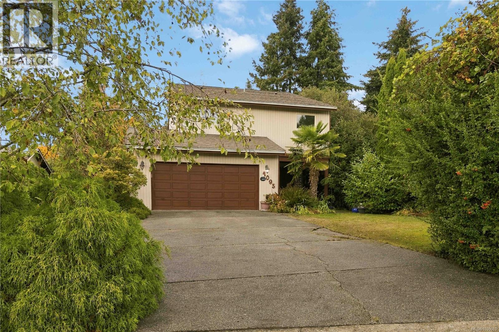 4095 Beam Cres, Saanich, British Columbia  V8N 5Y7 - Photo 4 - 1050603