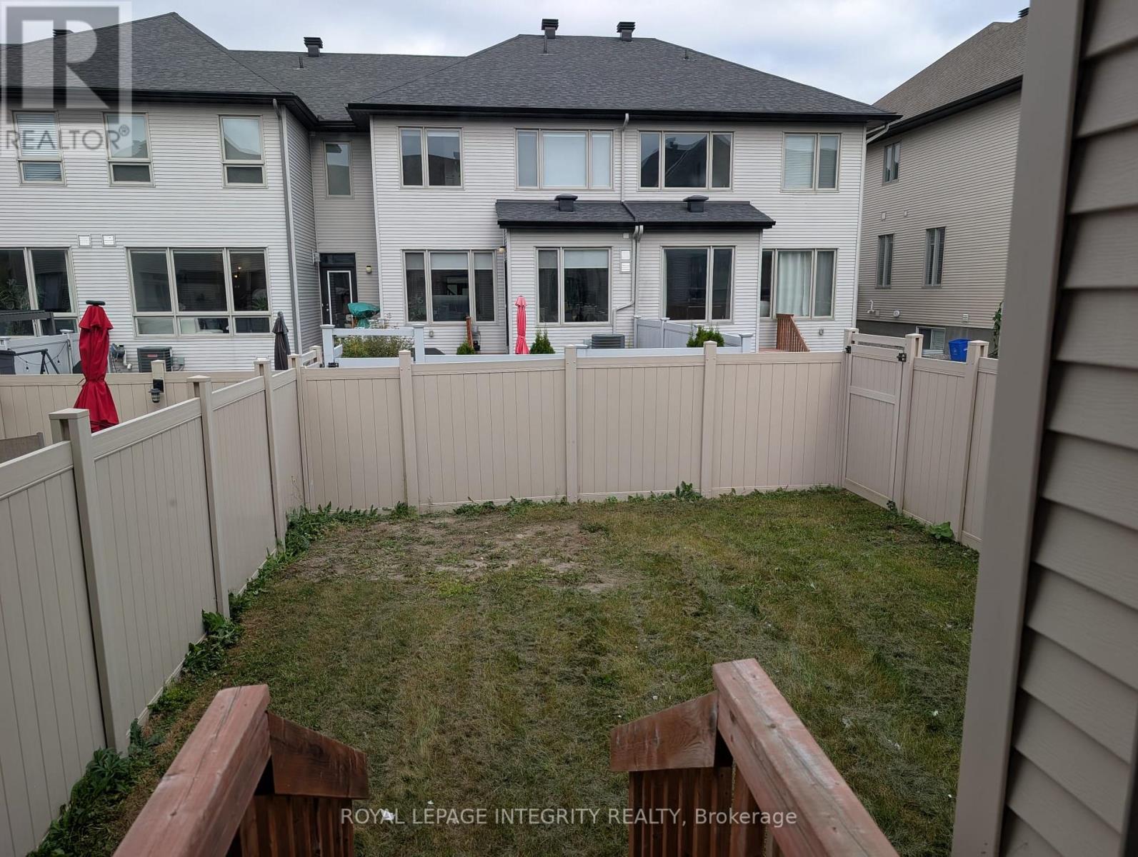 15 Brixton Way, Ottawa, Ontario  K2S 2N9 - Photo 12 - X13849270