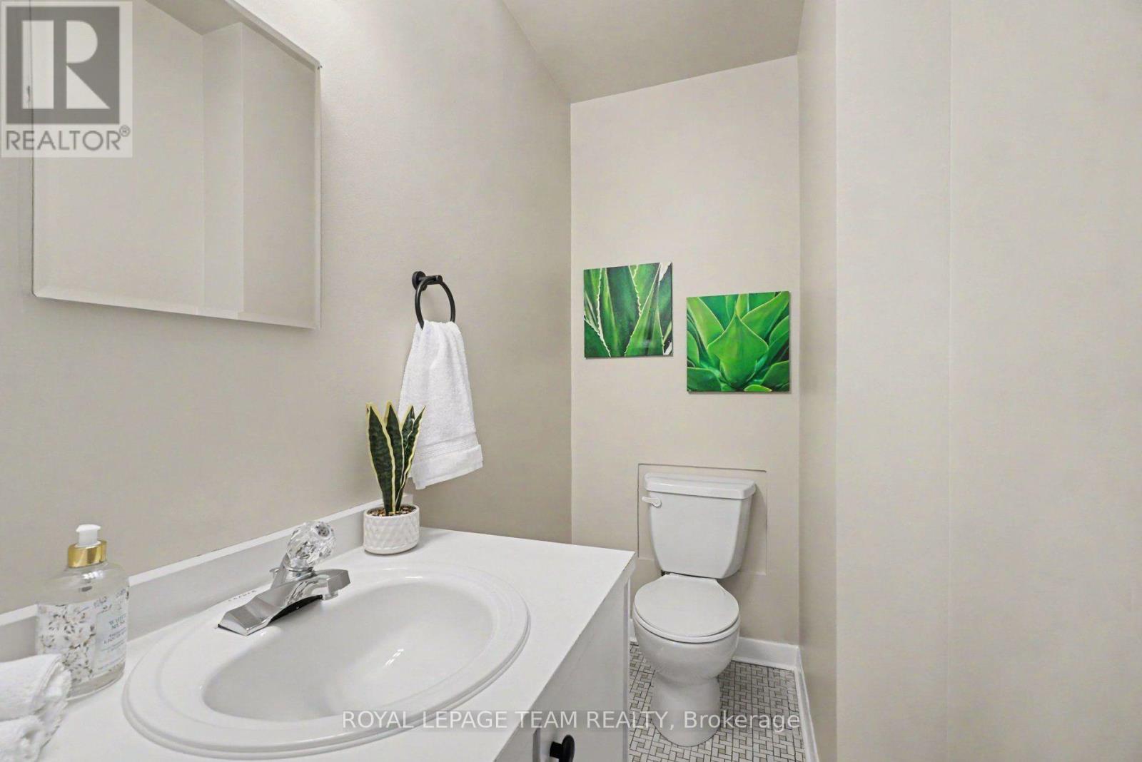 1201 Meadowlands Drive E, Ottawa, Ontario  K2E 6K2 - Photo 12 - X13849280