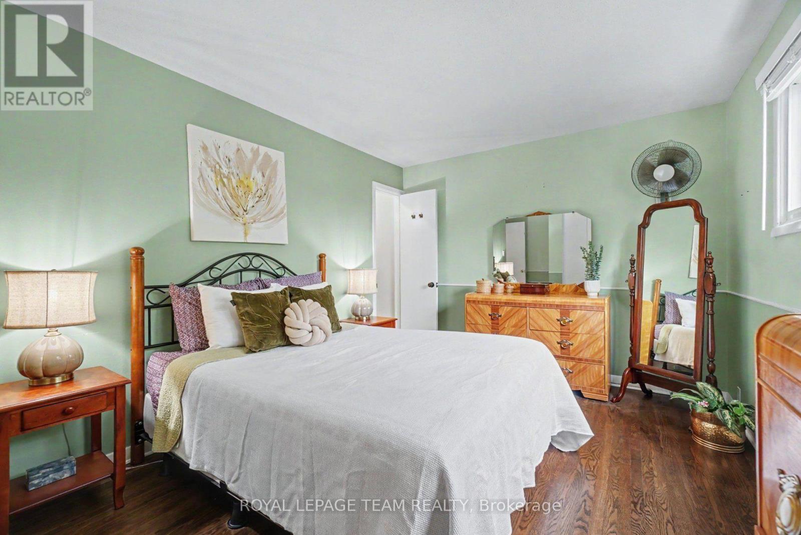 1201 Meadowlands Drive E, Ottawa, Ontario  K2E 6K2 - Photo 14 - X13849280