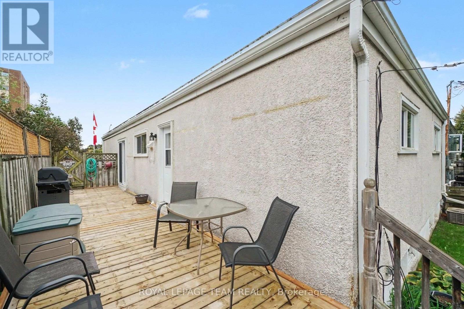 1201 Meadowlands Drive E, Ottawa, Ontario  K2E 6K2 - Photo 21 - X13849280