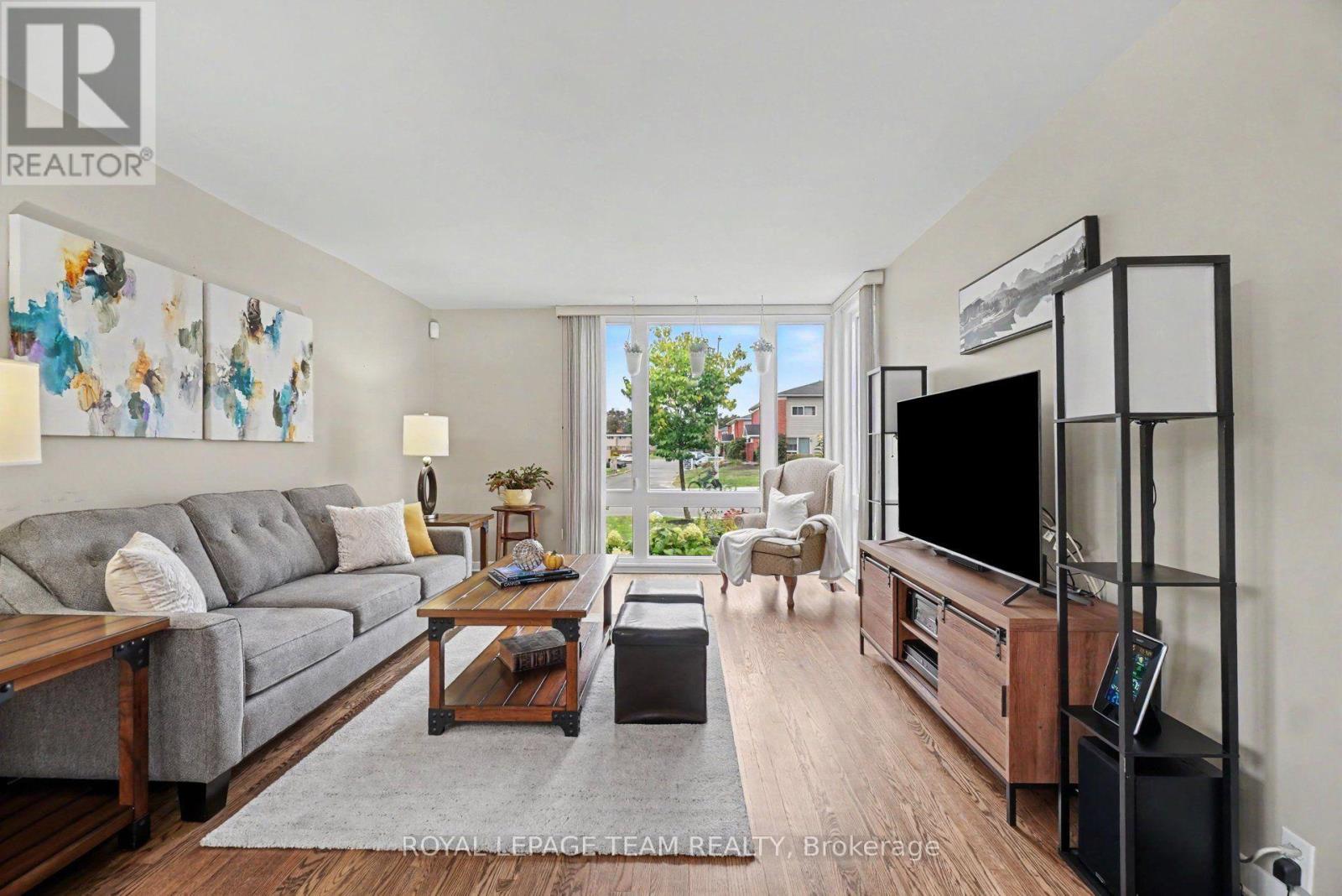 1201 Meadowlands Drive E, Ottawa, Ontario  K2E 6K2 - Photo 5 - X13849280