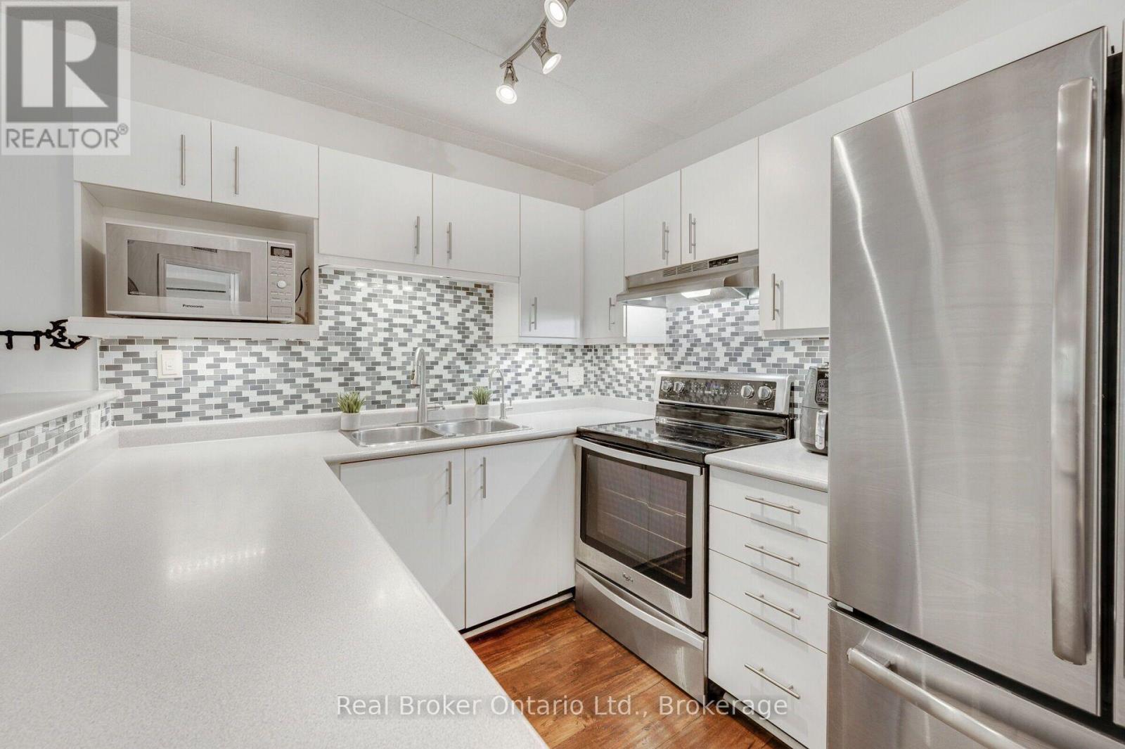 204 - 4015 Kilmer Drive, Burlington, Ontario  L7M 4M4 - Photo 16 - W13848934