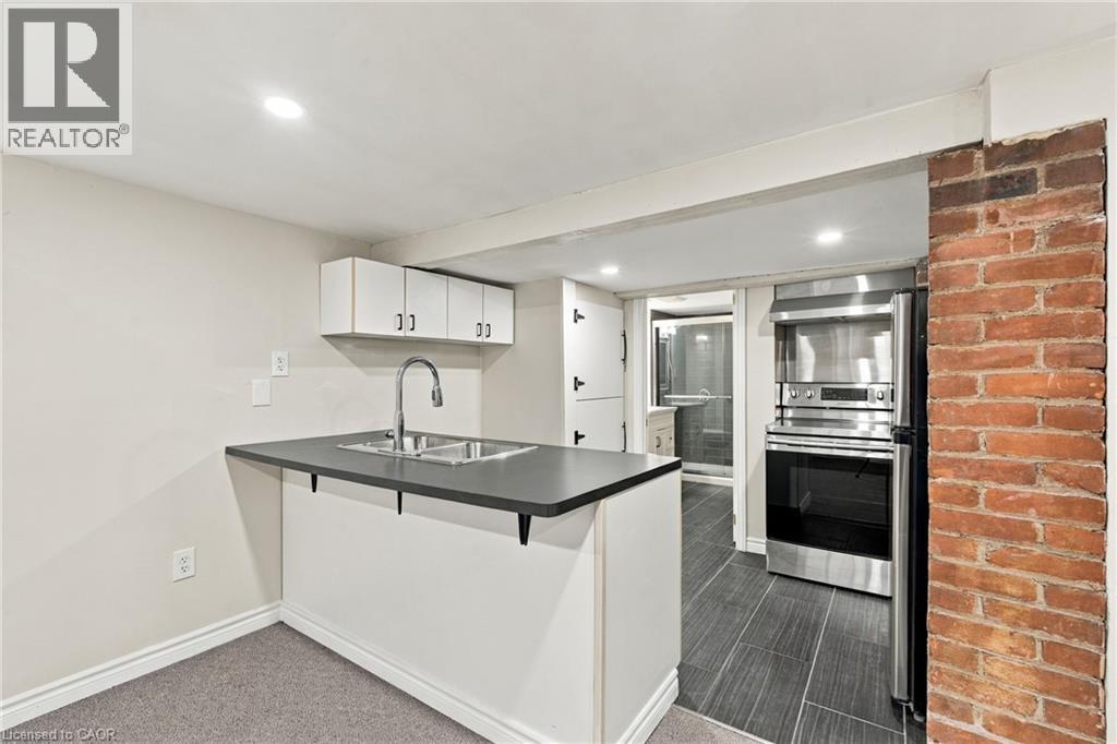 100 Balsam Avenue S, Hamilton, Ontario  L8M 3B3 - Photo 8 - 40867844