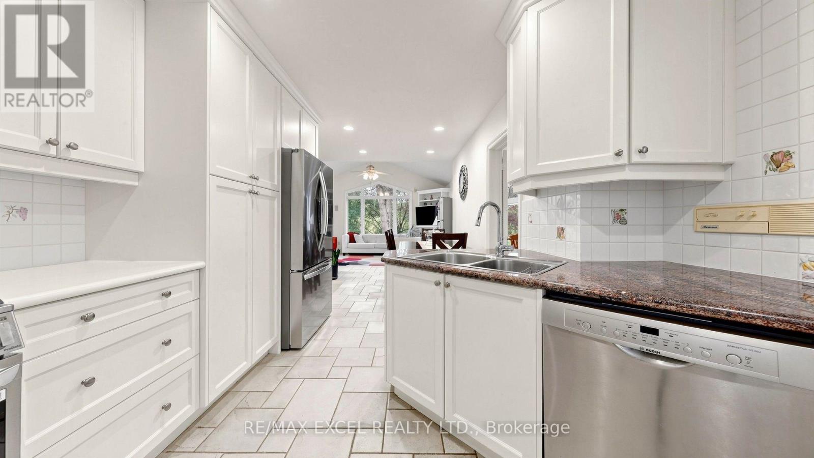131 Burbank Drive, Toronto, Ontario  M2K 1N6 - Photo 16 - C13849006