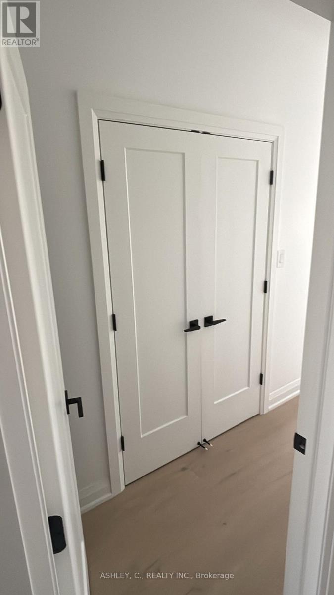 Third Floor - 701 Queen Street W, Toronto, Ontario  M6J 1E6 - Photo 10 - C13849010