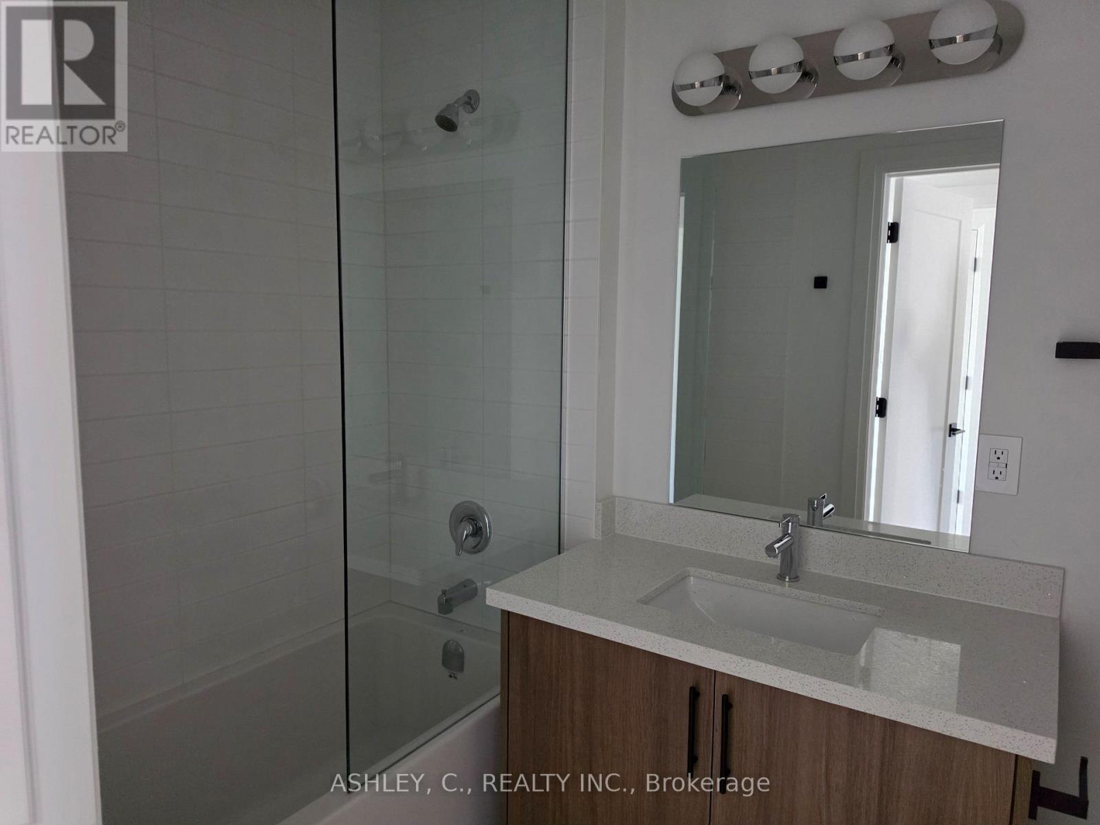 Third Floor - 701 Queen Street W, Toronto, Ontario  M6J 1E6 - Photo 13 - C13849010