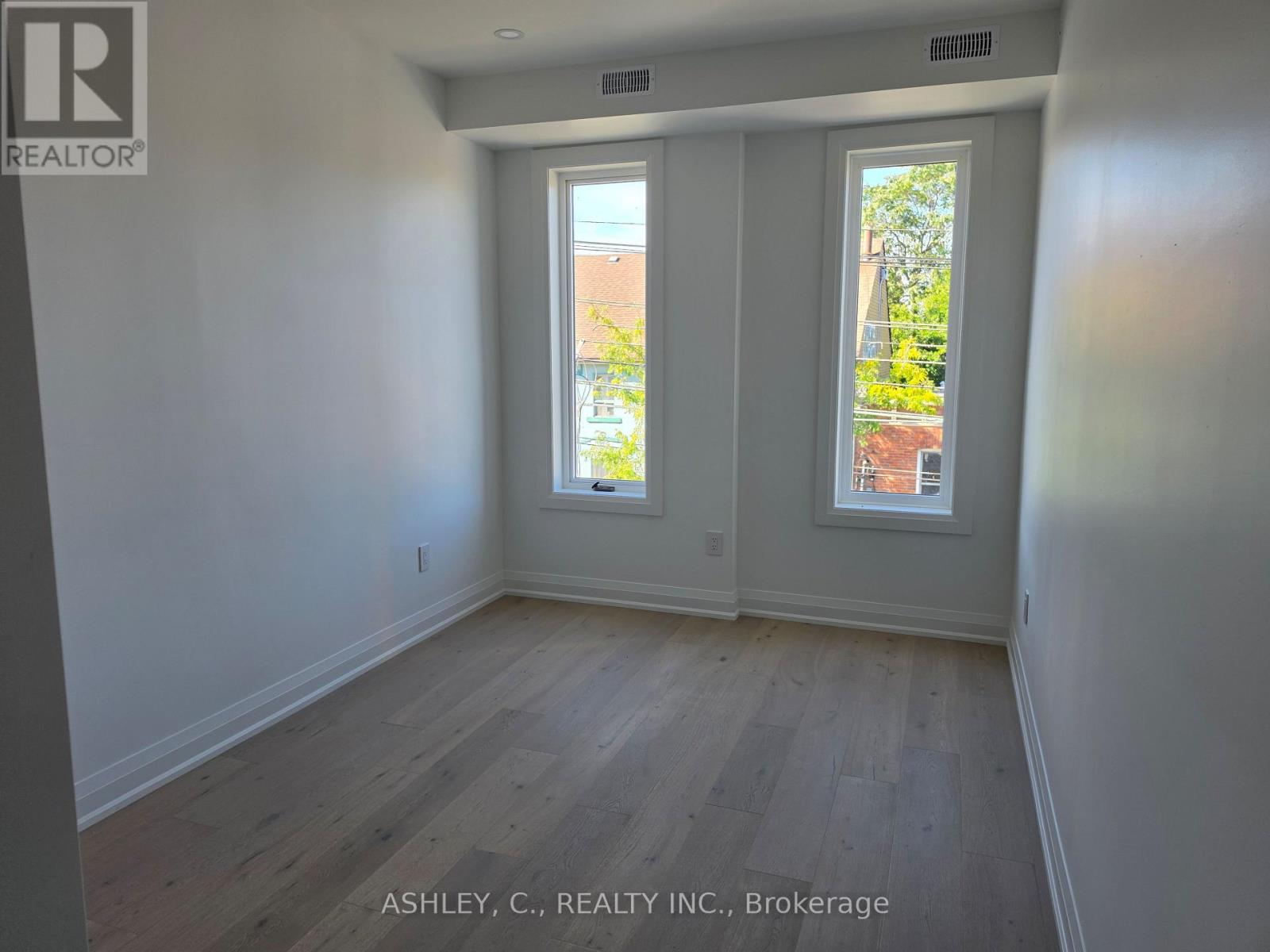 Third Floor - 701 Queen Street W, Toronto, Ontario  M6J 1E6 - Photo 8 - C13849010