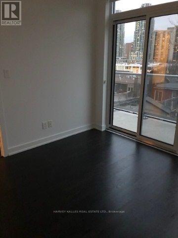 412 - 501 St Clair Avenue W, Toronto, Ontario  M5P 0A2 - Photo 11 - C13849036