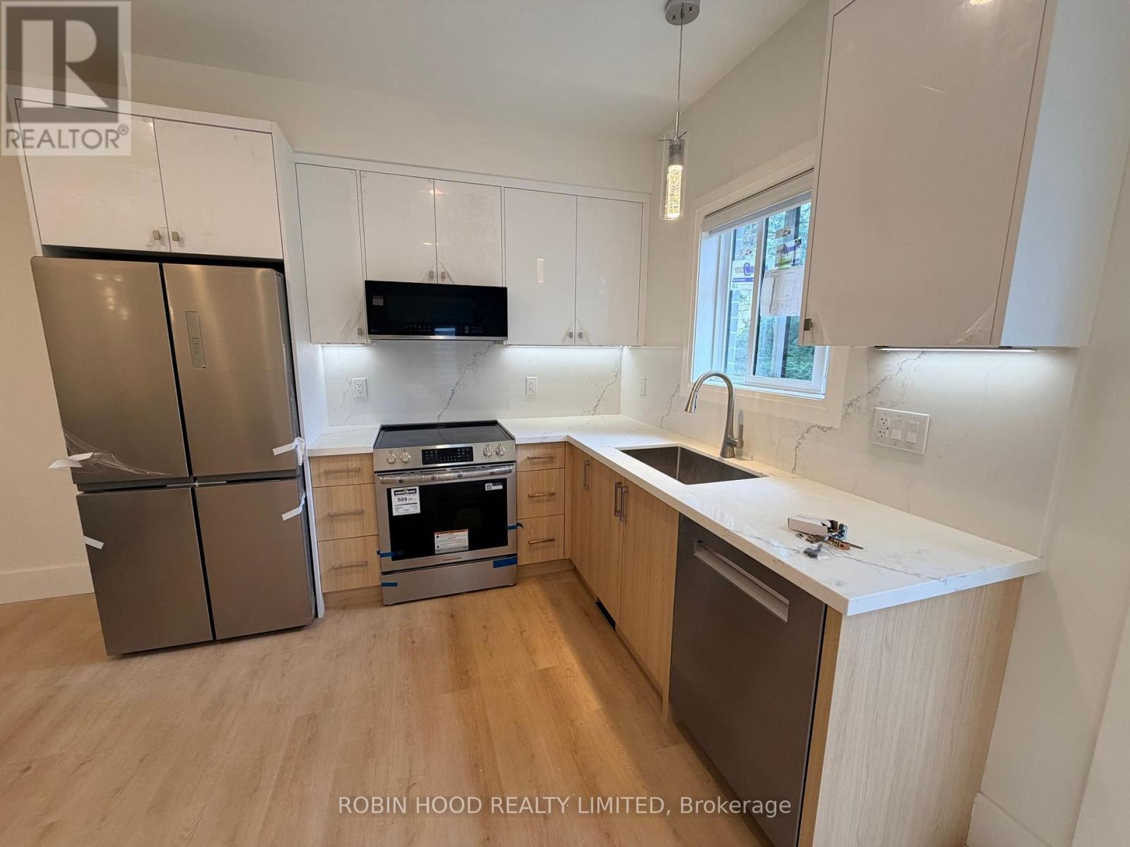 C - 12 Southwell Drive, Toronto, Ontario  M3B 2N7 - Photo 3 - C13849080