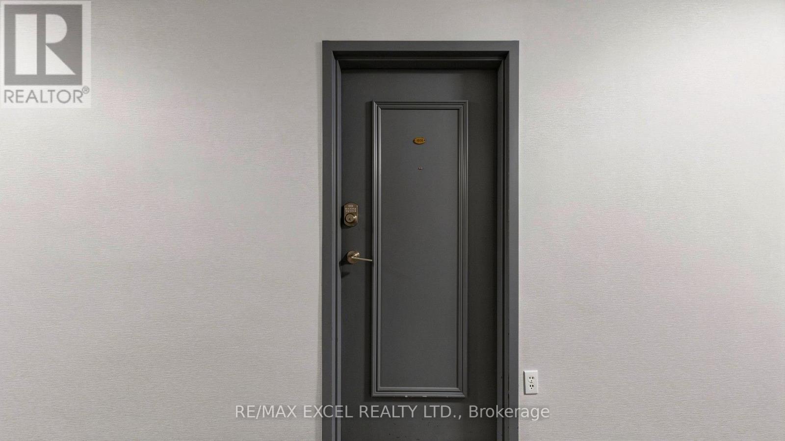 1808 - 10 Edgecliff Golfway, Toronto, Ontario  M3C 3A3 - Photo 5 - C13849236