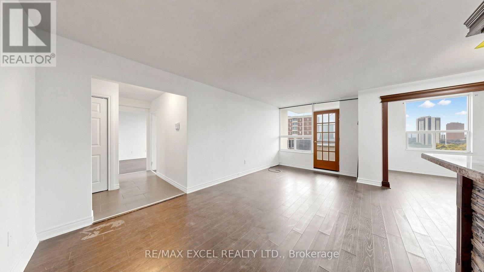 1808 - 10 Edgecliff Golfway, Toronto, Ontario  M3C 3A3 - Photo 8 - C13849292