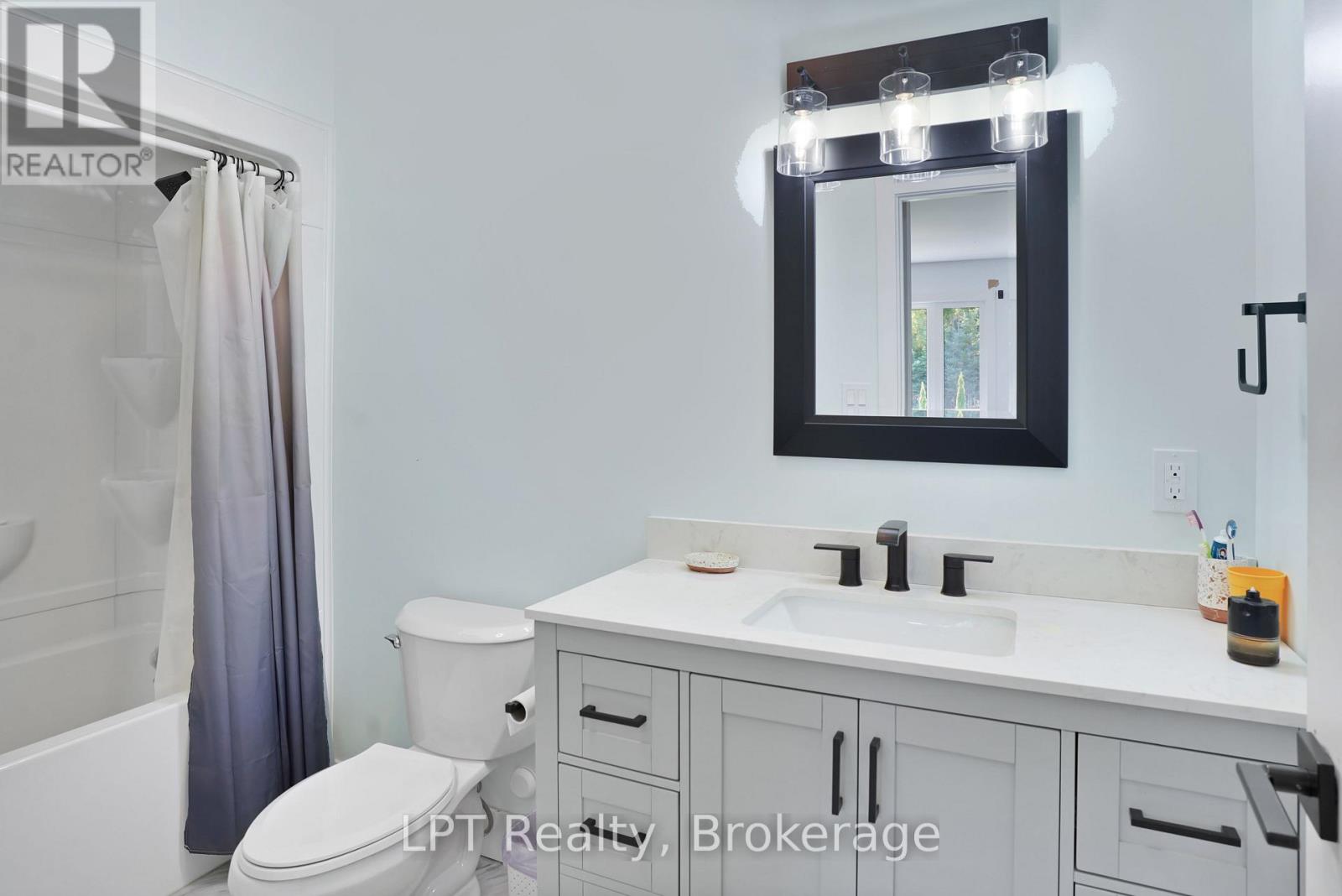 43 Henwood Street, Northern Bruce Peninsula, Ontario  N0H 1W0 - Photo 17 - X13848958