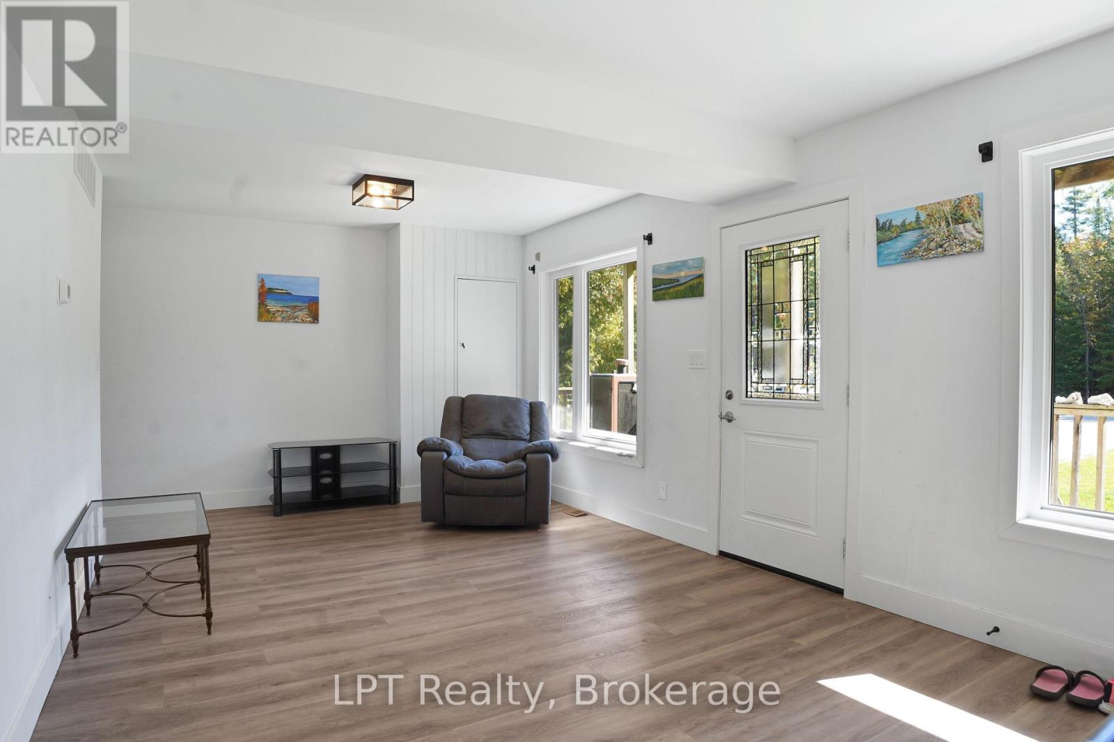43 Henwood Street, Northern Bruce Peninsula, Ontario  N0H 1W0 - Photo 7 - X13848958