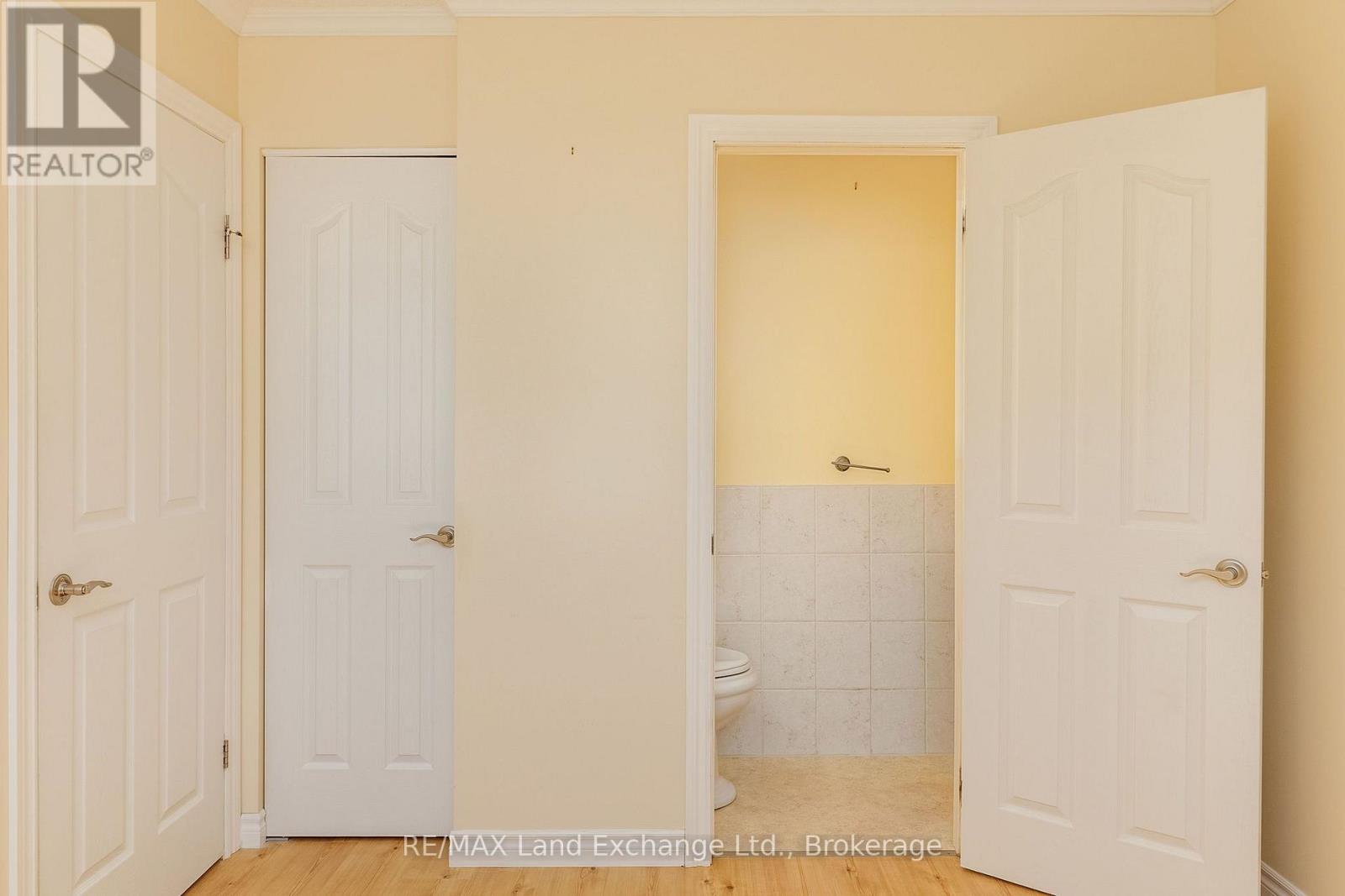 20 - 303 Waterloo Street, Saugeen Shores, Ontario N0H 2C1 - Photo 11 - X13849136