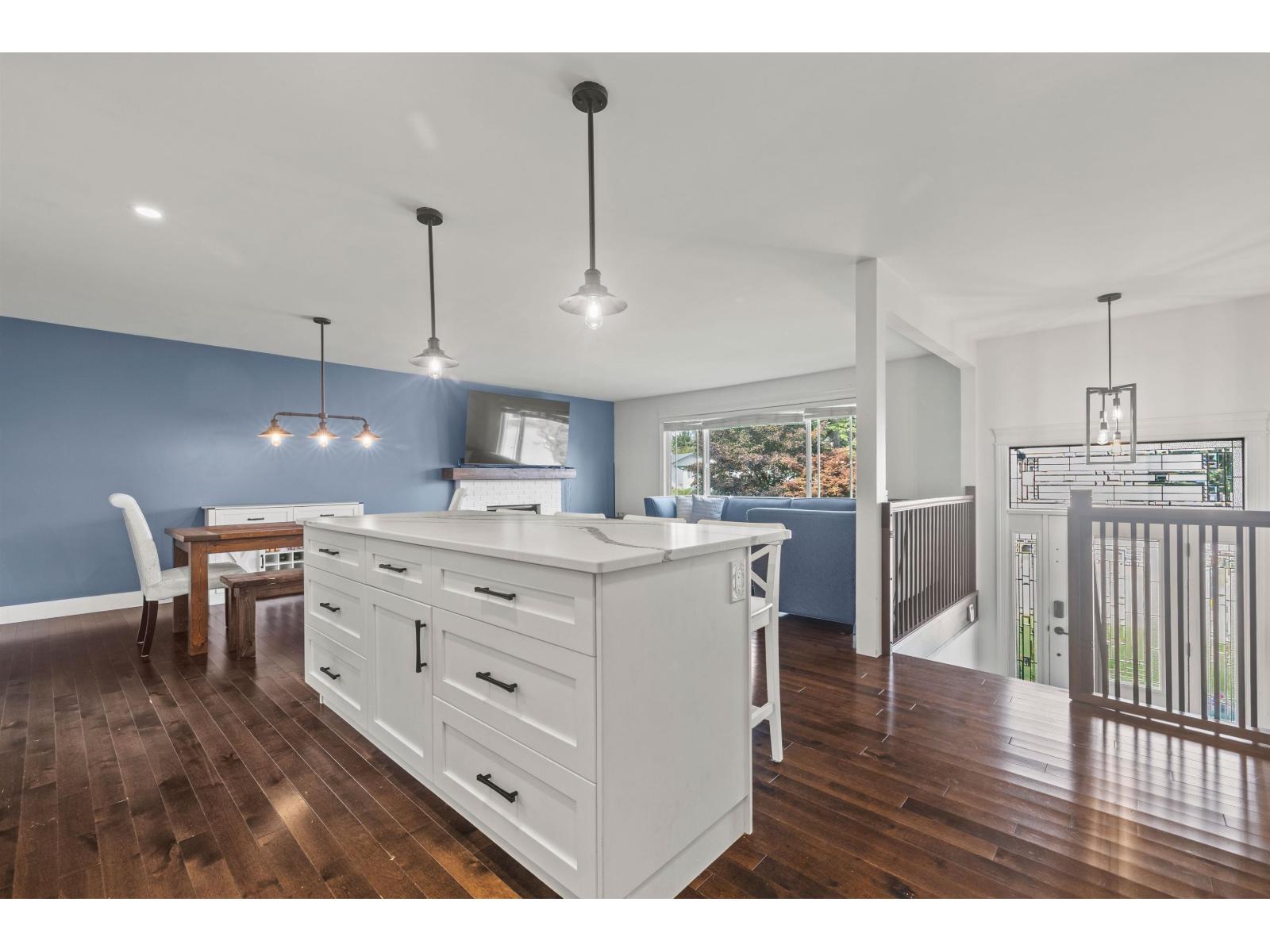 9650 ABERDEEN CRESCENT|Rosedale