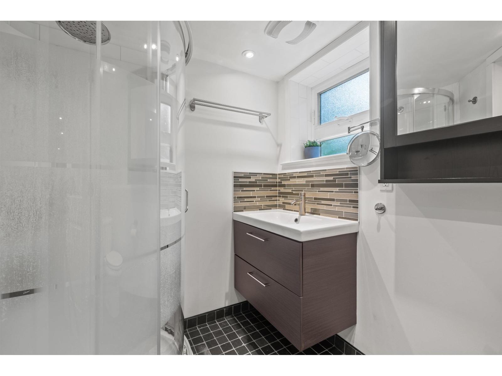 9650 ABERDEEN CRESCENT|Rosedale