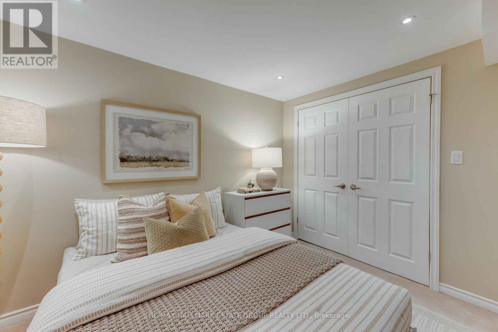 25 Dewbourne Place, Whitby, Ontario  L1R 2E4 - Photo 46 - E13849218