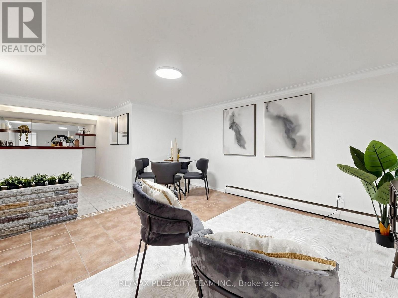 16 Holford Crescent, Toronto, Ontario  M1T 1M1 - Photo 27 - E13849284