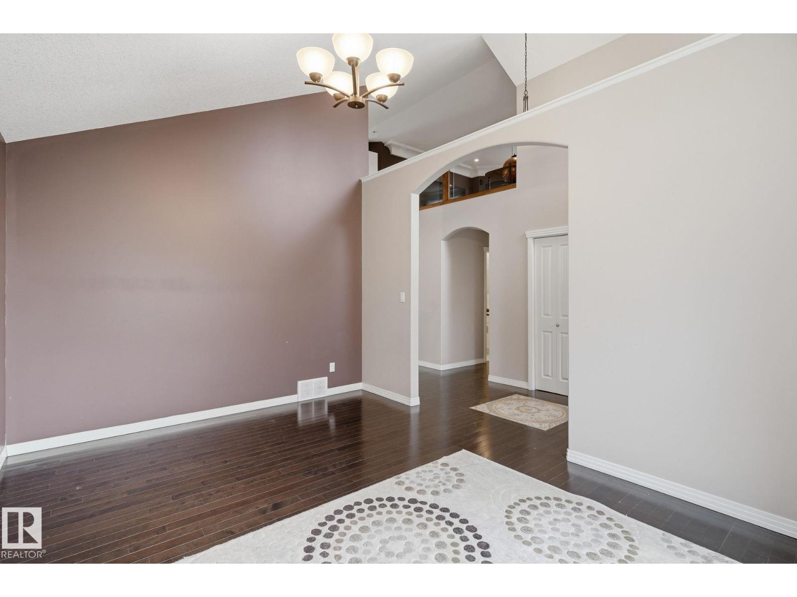 1209 CUNNINGHAM DR SW SW