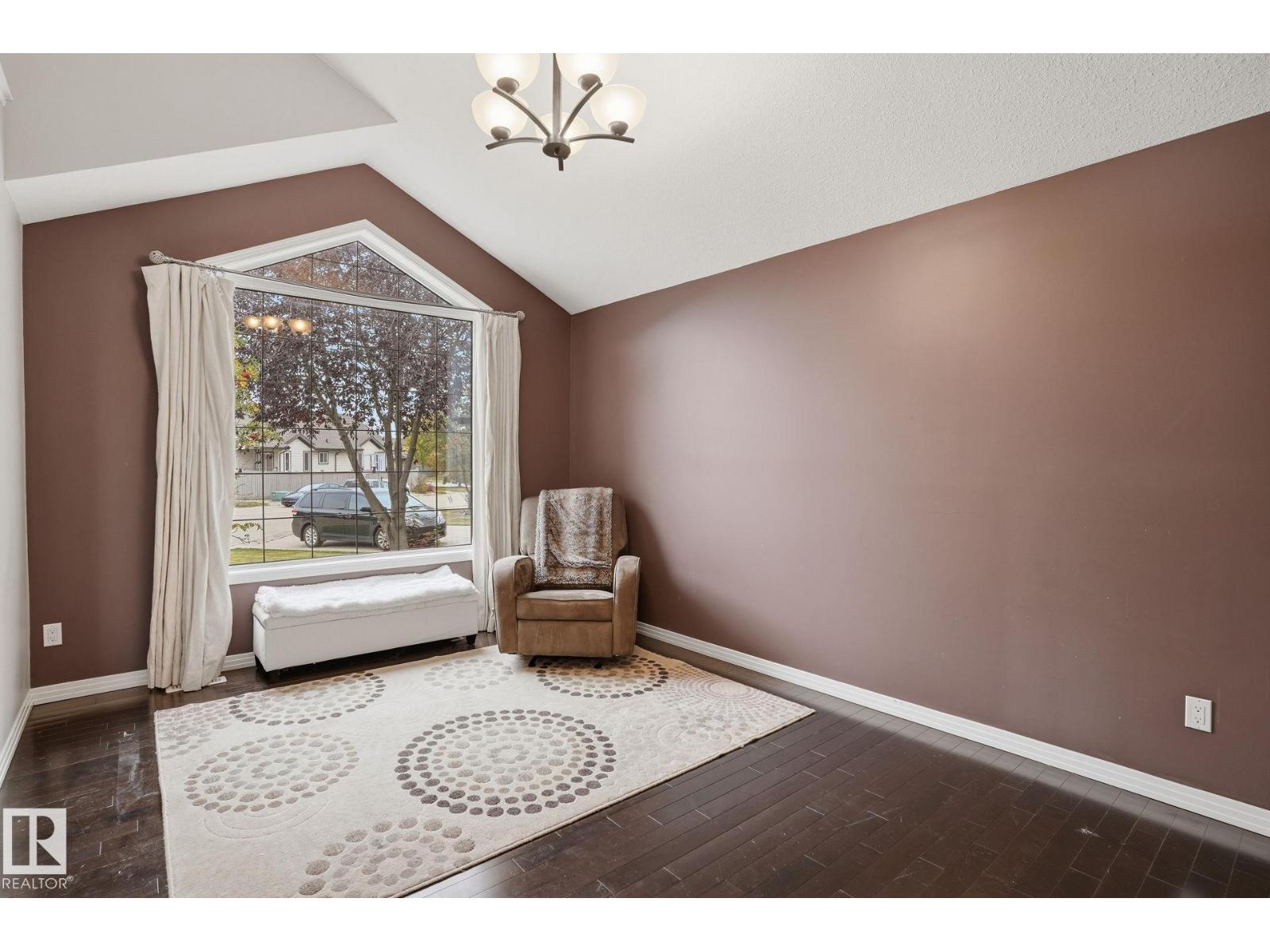 1209 CUNNINGHAM DR SW SW