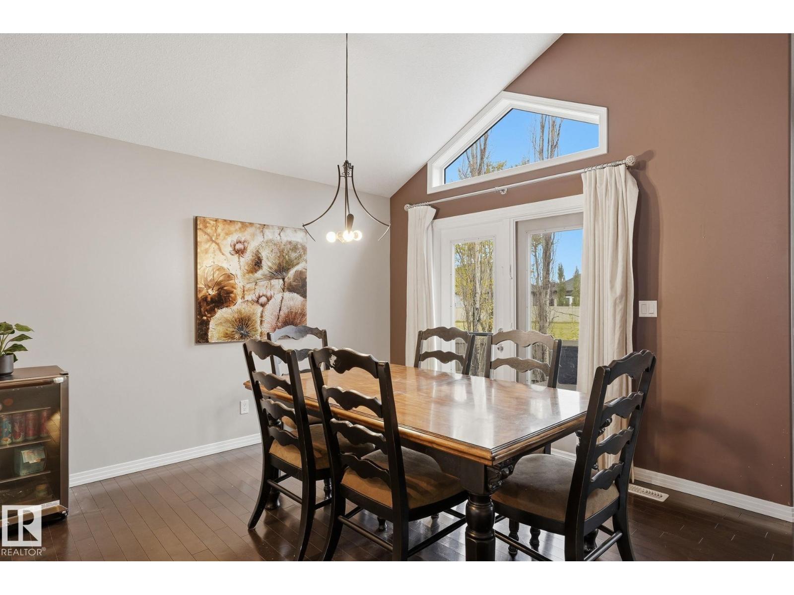 1209 CUNNINGHAM DR SW SW